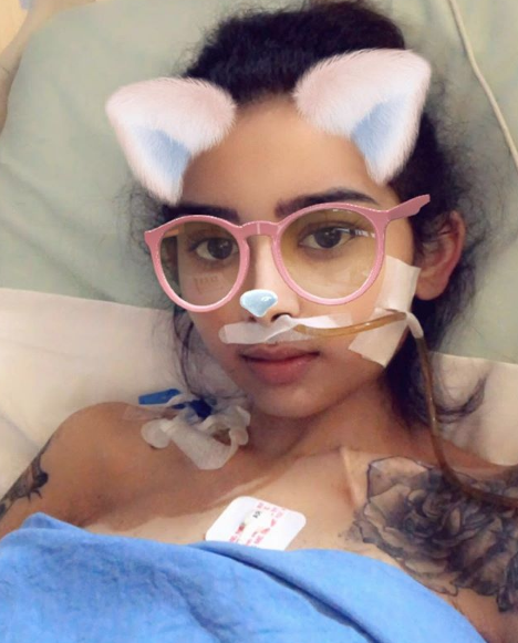 Muere la influencer Nara Almeida