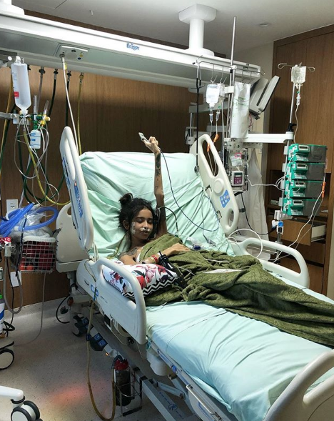 Muere la influencer Nara Almeida