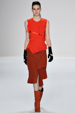 narciso_rodriguez___pasarela_226640115_320x480