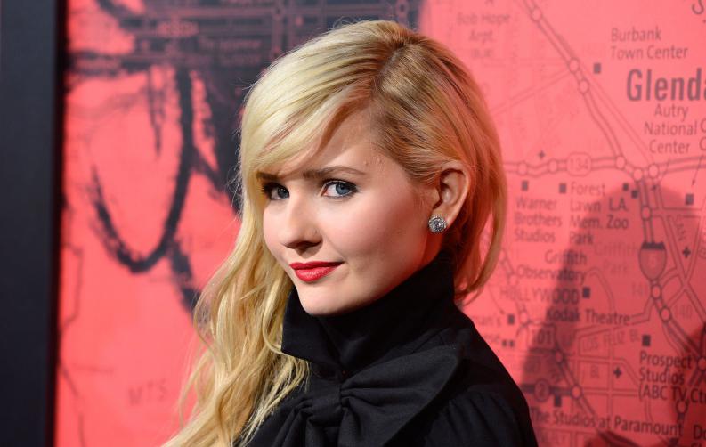 Peinados fáciles para invitada de boda