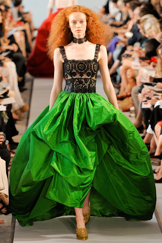 oscar_de_la_renta___pasarela_350309705_320x480