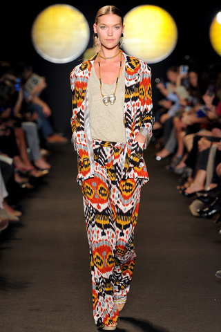 paul___joe___pasarela_831072106_320x480