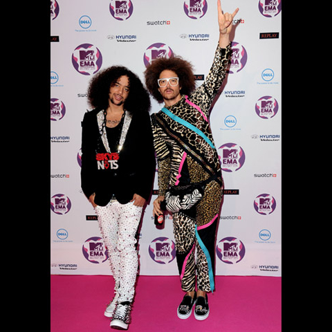 skyblu-redfoolmfao-iangavan-131635969