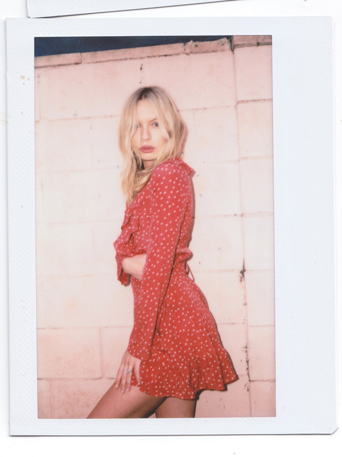 Polémico vestido 'The Diane-Red Star'