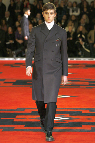 prada_menswear___pasarela_503004863_320x480