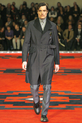 prada_menswear___pasarela_809537774_320x480