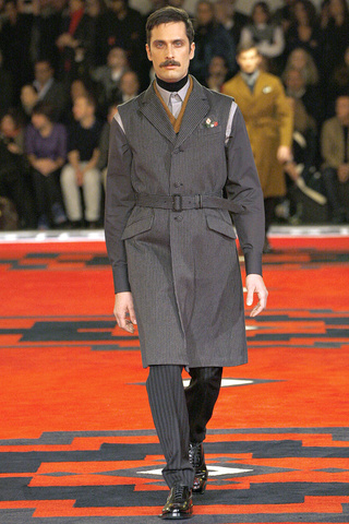 prada_menswear___pasarela_98699509_320x480