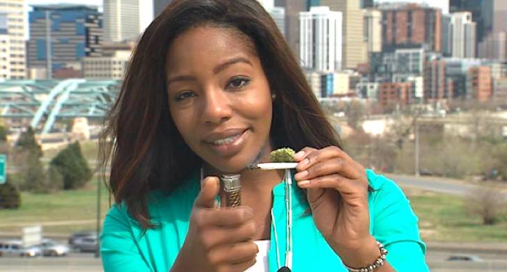 Presentadora a favor de la marihuana