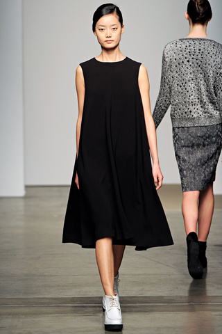 rachel_comey___pasarela_251194181_320x480