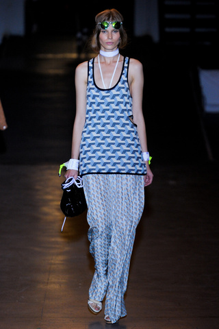 rag___bone___pasarela_964004303_320x480