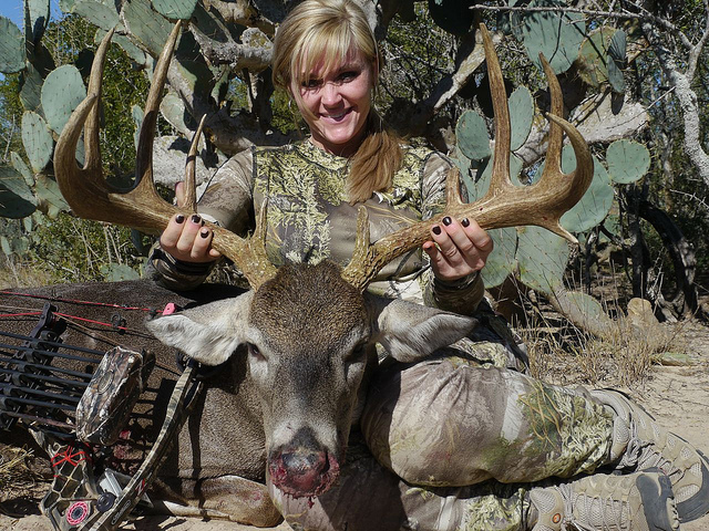 La cazadora Rebbeca Francis 