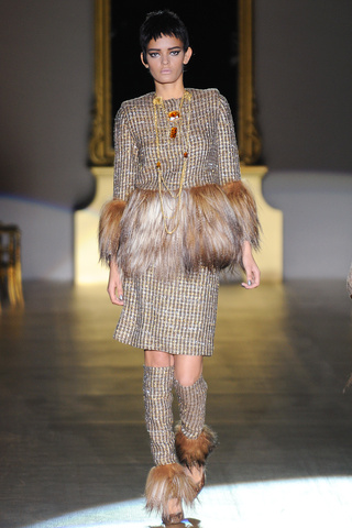 roberto_verino___pasarela_85078509_320x480