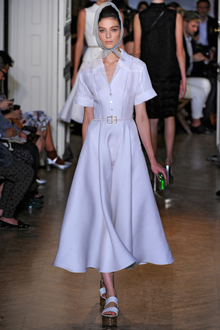 rochas___pasarela_296074322_320x480