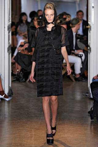 rochas___pasarela_65548683_320x480