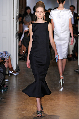 rochas___pasarela_949853864_320x480