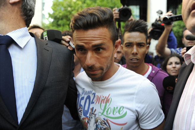 Canción machista a Rubén Castro