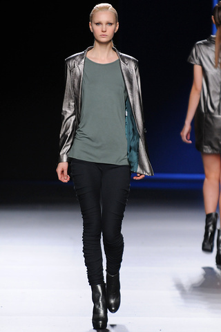 sara_coleman___pasarela_76781169_320x480