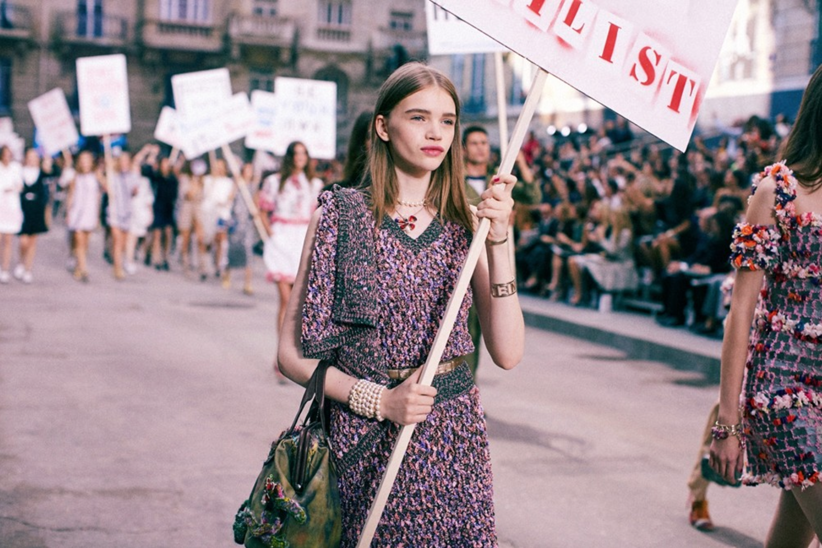 Desfile feminista Chanel SS15