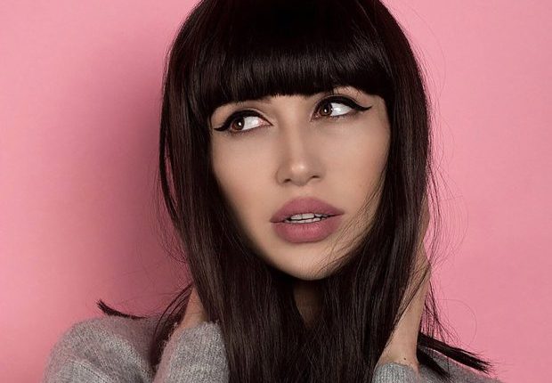 Se transforma en mujer para ganar un concurso de belleza