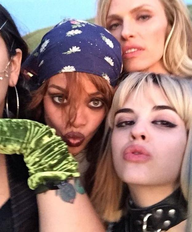 Sita Abellán en el videoclip de Rihanna