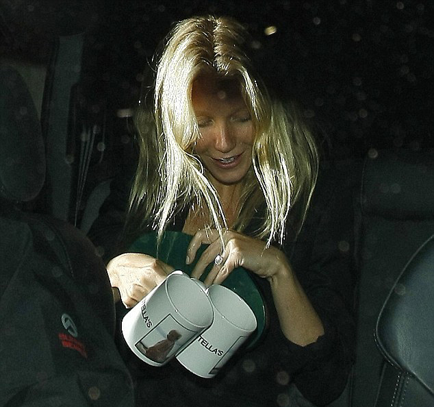 stella-mccartenys-40-6