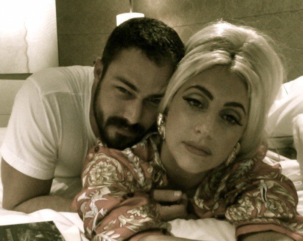 Lady Gaga y Taylor Kinney se casan