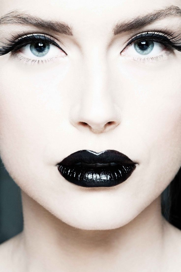 Tendencia labios negros 