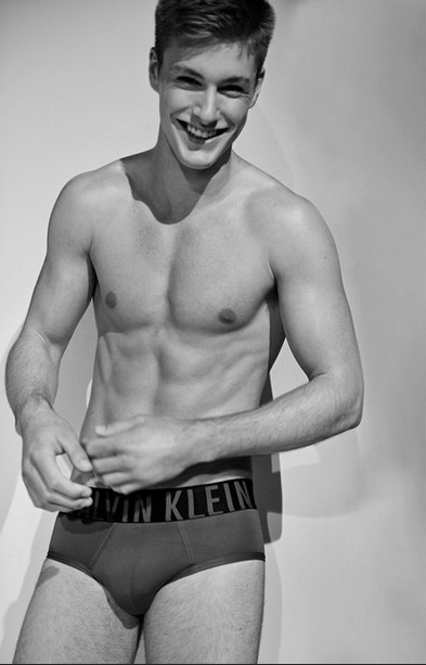 Tíos buenos en ropa interior 