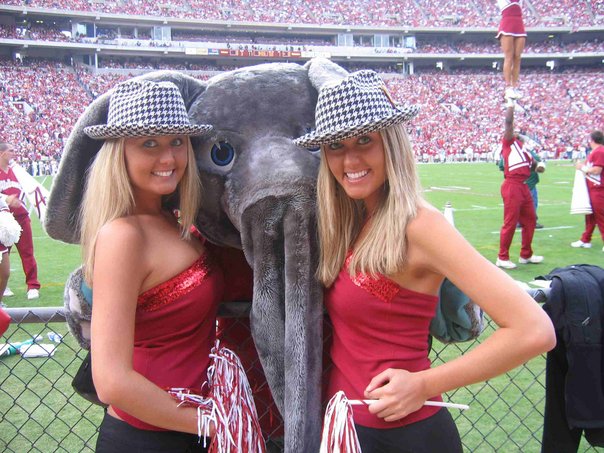 Chicas feas con cuerpos espectaculares