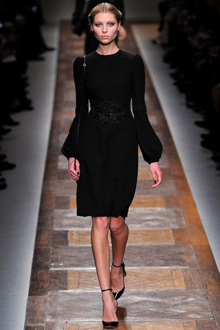 valentino___pasarela_252969729_320x480