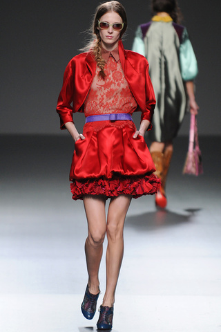 victorio___lucchino___pasarela_909933990_320x480