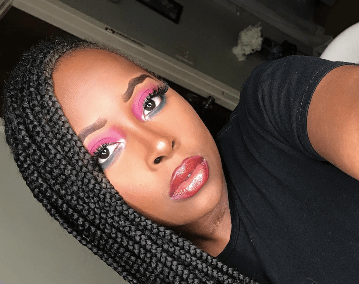 Tendencia wavy brows