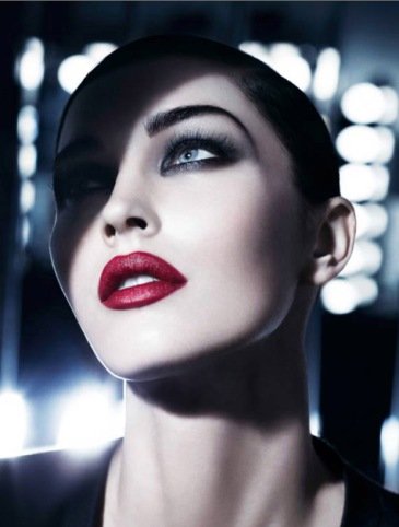 Megan Fox espléndida para Giorgio Armani make up