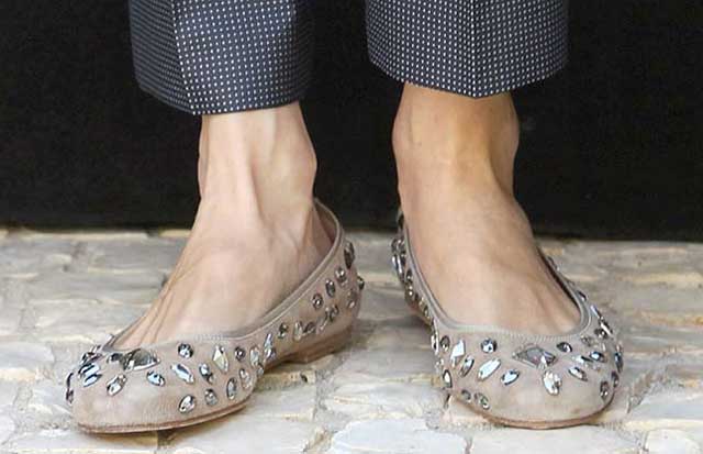 Letizia se baja de los tacones