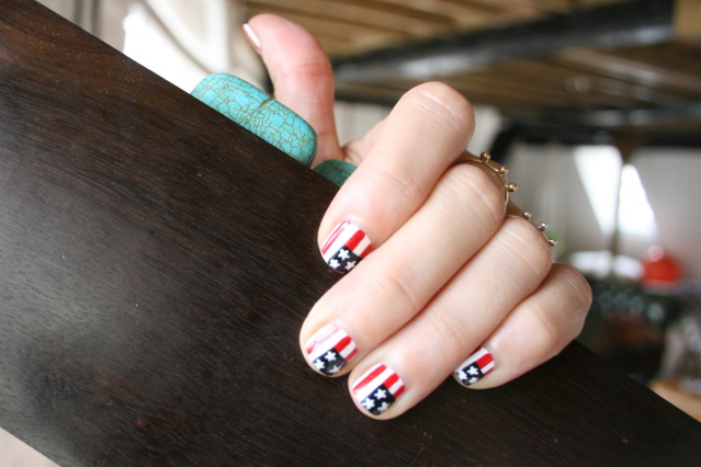 ¡Una de manicuras originales!