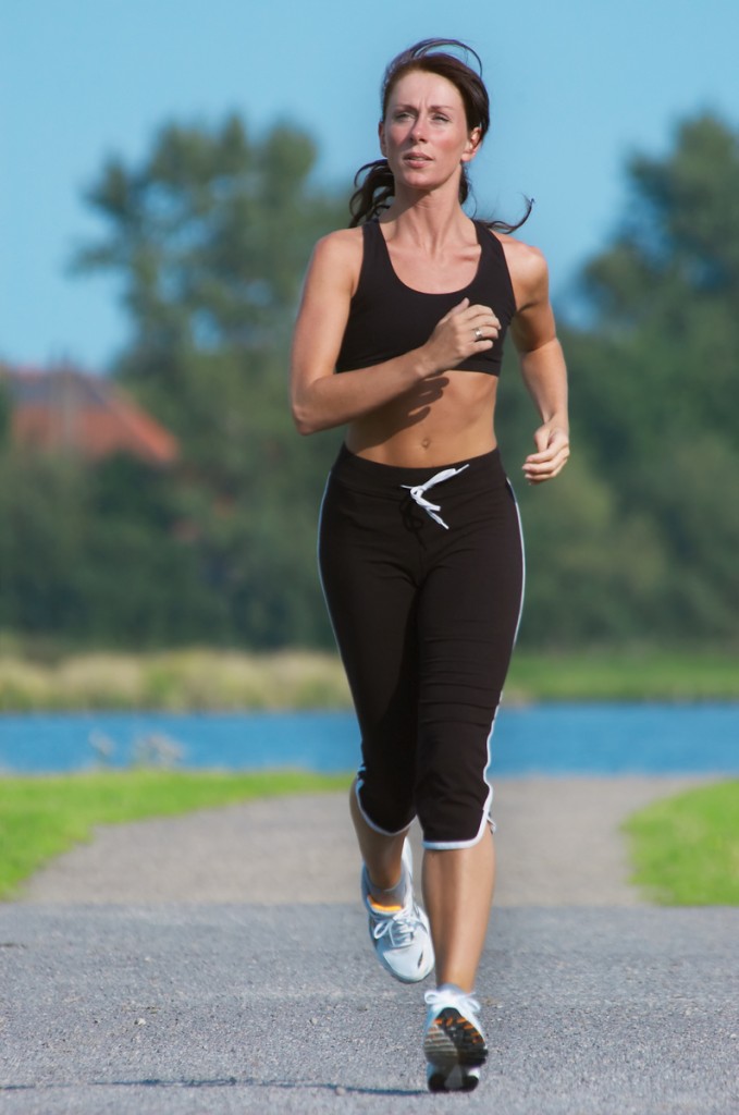 Haz deporte y di adiós al estrés