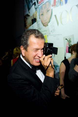 Mario Testino firma 52 portadas para Vogue Paris