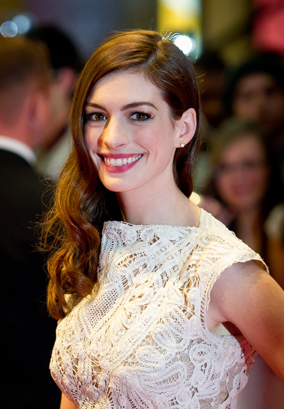 Anne Hathaway de McQueen