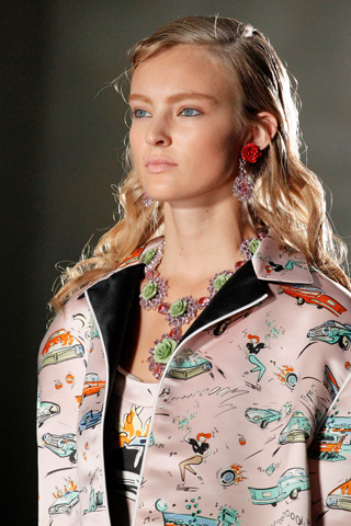 Prada deja a Milán sin aliento