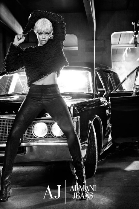 Rihanna para Armani Jeans