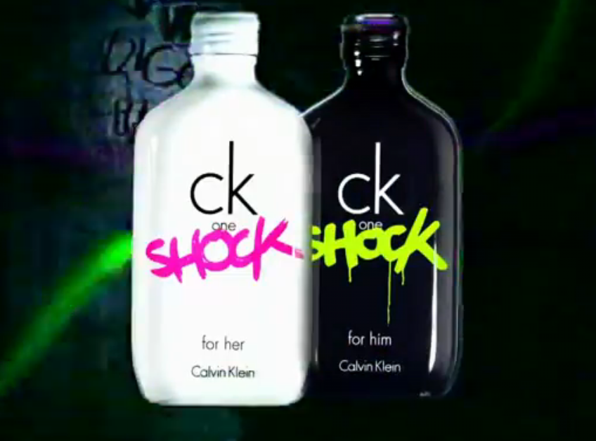 CK One Shock recupera todo el estilo de los noventas
