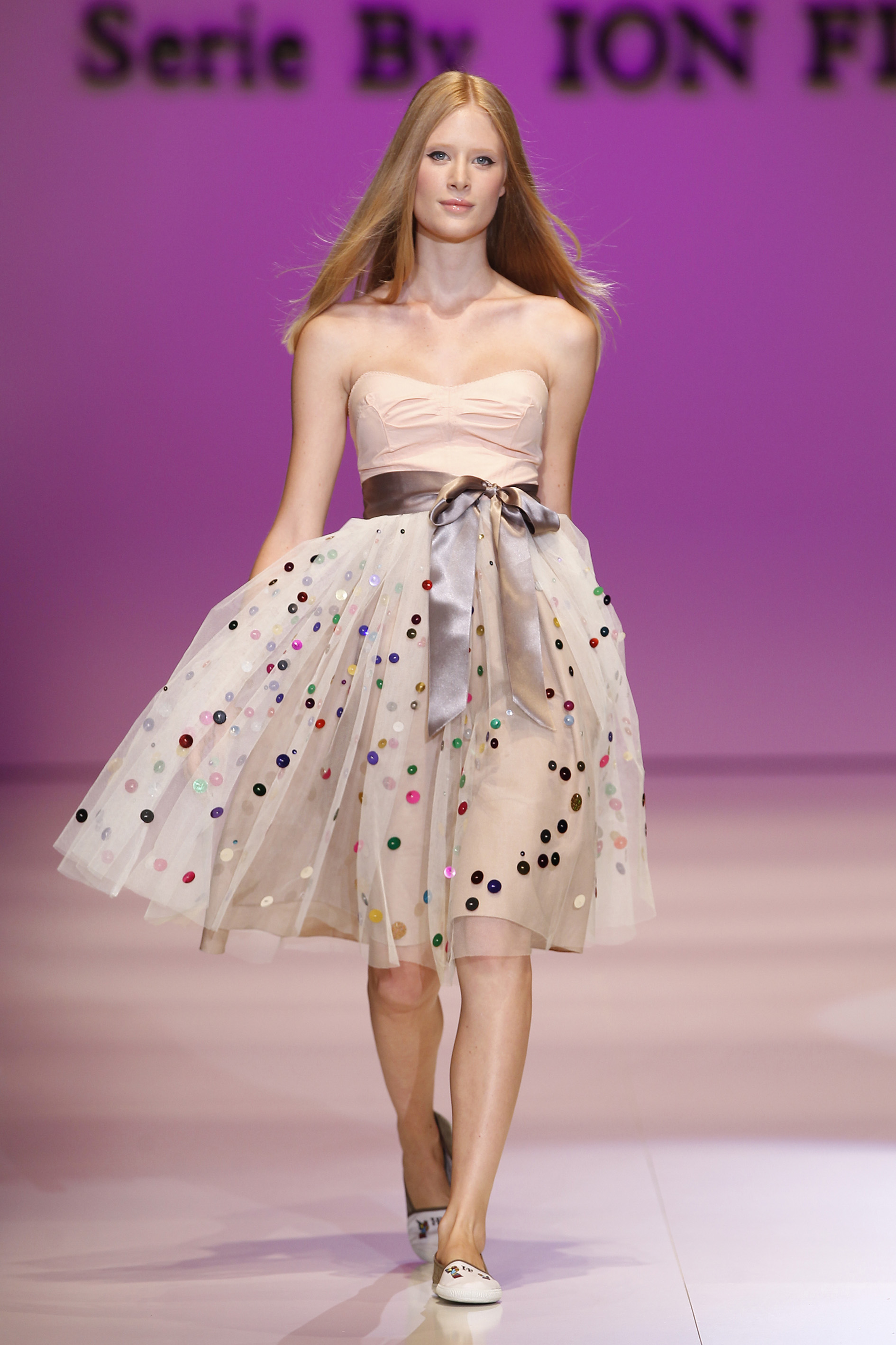 Ion Fiz homenajea a Nancy