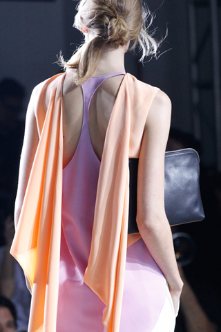 Phillip Lim desfila cometas en New York