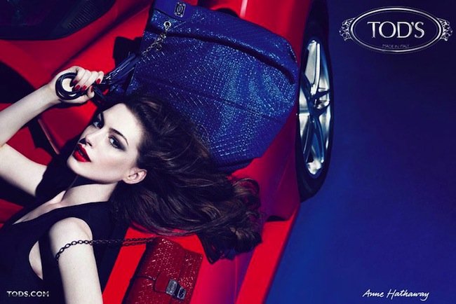 Anne Hathaway y Tod's