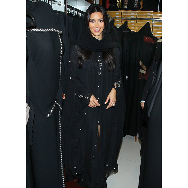 Kim Kardashian con burka