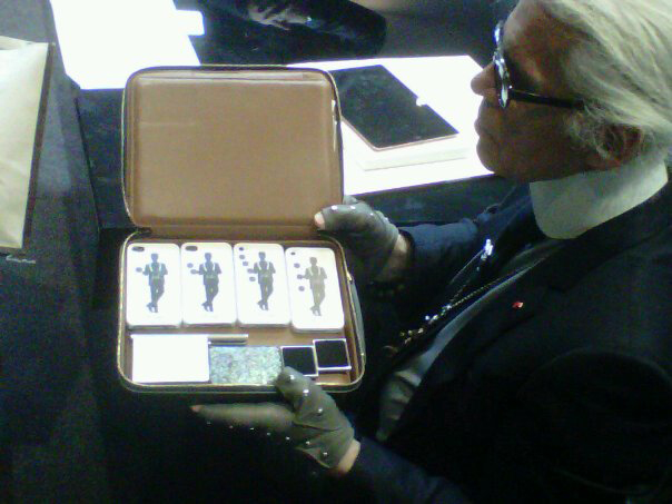 Karl Lagerfeld y sus iGadgets 