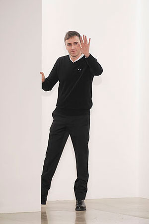 ¡Al rico rumor! Raf Simons podría fichar por Dior