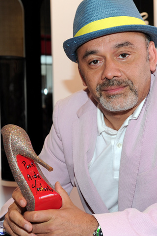 Universales suelas rojas