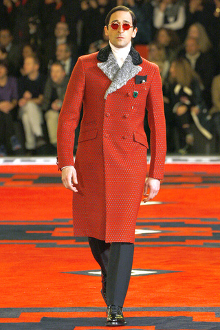 Prada saca a desfilar actores para su colección Menswear O/I 2012-13