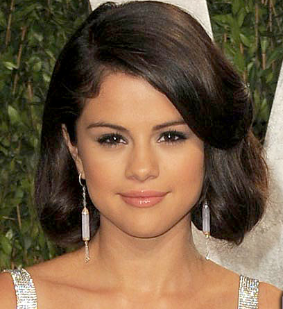 Selena Gomez recupera el espíritu de los años 20 con este falso bob